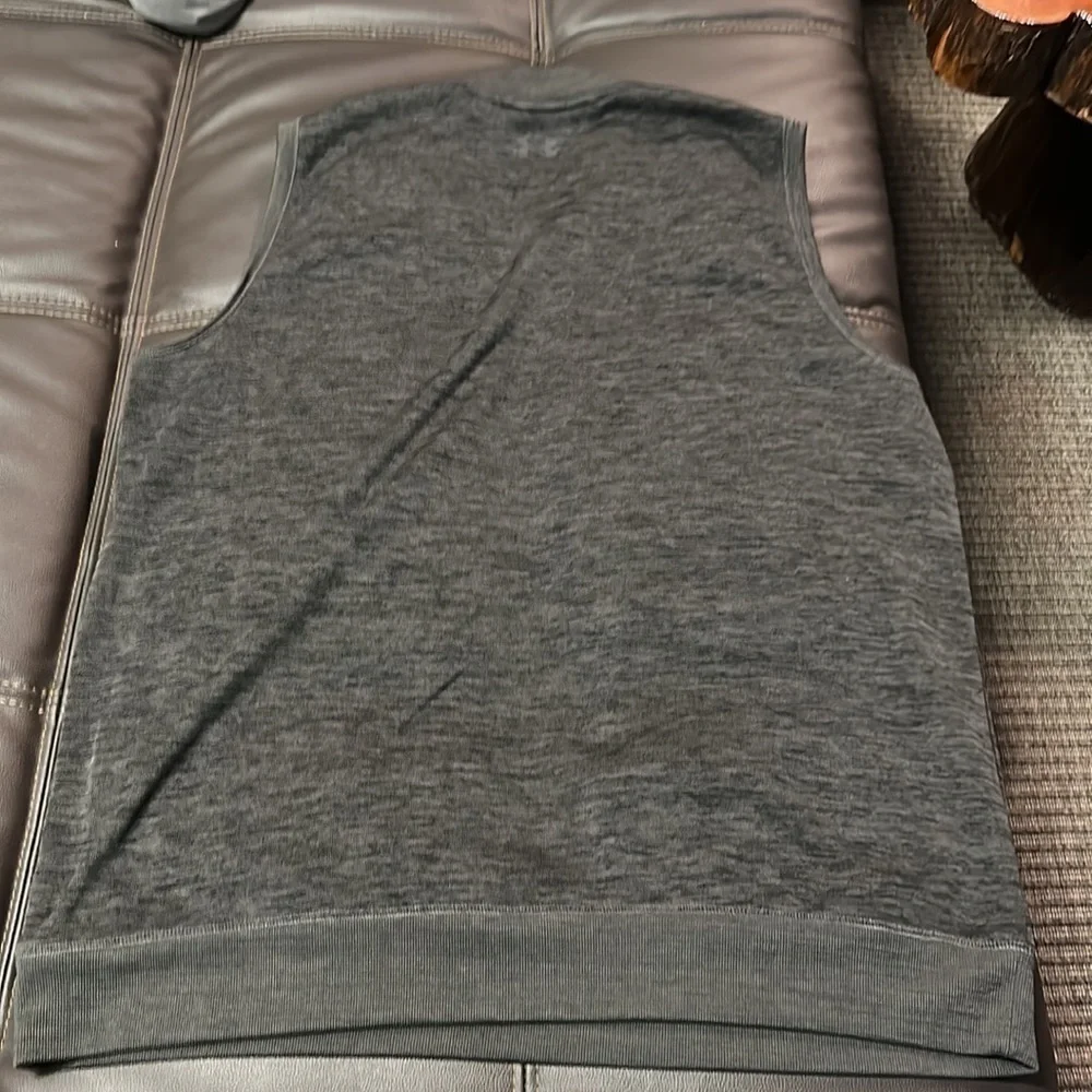 Bins or women's University of Alabama Birmingham, Blazers, under Armour vest
